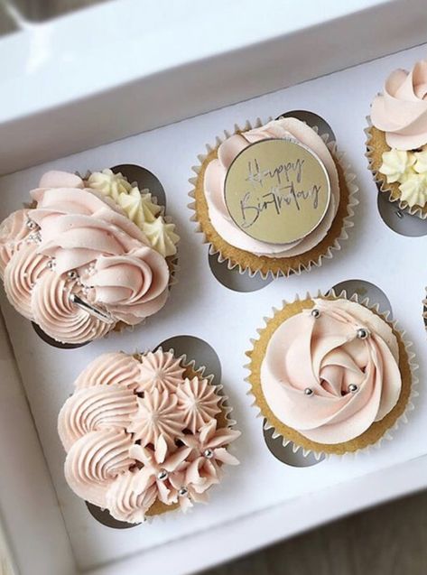 25th Birthday Cupcakes For Women, 25th Birthday Cupcakes, Cupcakes For Women, 60th Birthday Cupcakes, 16 Cupcakes, Birthday Cupcakes For Women, Sweet 16 Cupcakes, Cupcake Inspiration, Elegant Cupcakes