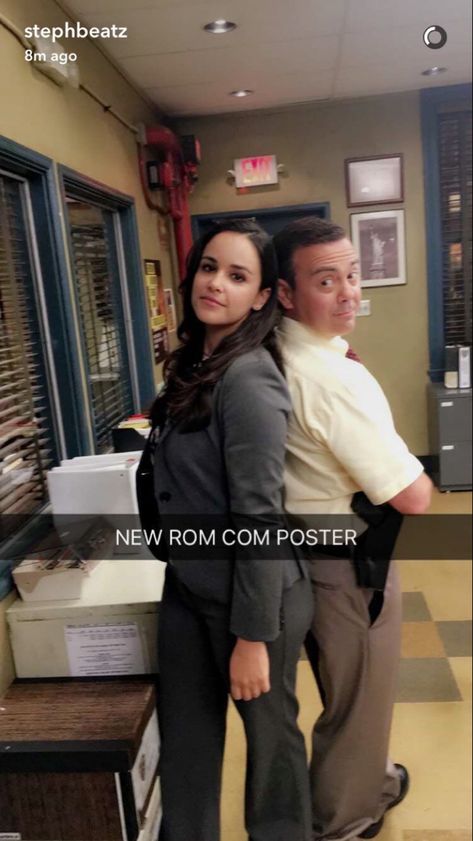 Brooklyn 99 Cast, Charles Boyle, Brooklyn Nine Nine Funny, Gina Linetti, Jake And Amy, Melissa Fumero, Amy Santiago, Stephanie Beatriz, Oh Captain My Captain