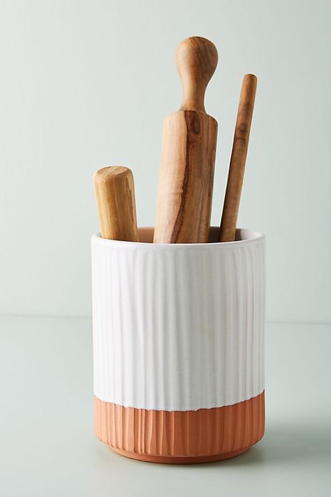 Anthropologie Just Launched More Than 1,700 New Home Items—Here Are 5 Favorites Under $50 | This terracotta utensil holder not only keeps your spoons and spatulas where they're easy to grab, but its color-blocked design ups the style quotient in your kitchen. #realsimple #kitchentools #kitchendecor #kitchendetails #detail #decorideas Utensil Jar, Ceramic Cutlery, Kitchen Cutlery, Cutlery Holder, Entertaining Essentials, Ceramics Ideas Pottery, Kitchen Collection, Utensil Holder, Air Dry Clay