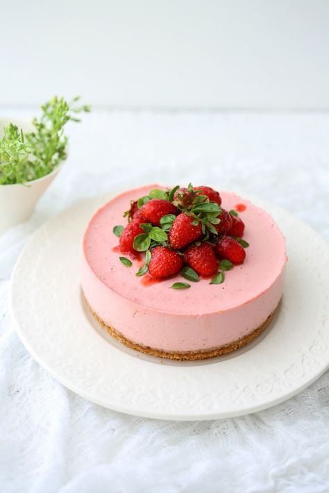 Basil Cheesecake, Big Strawberry, Savory Cheesecake, Pear And Almond Cake, Tried And True Recipes, Strawberry Basil, Seasonal Desserts, Chocolate Chip Cake, Pear Recipes