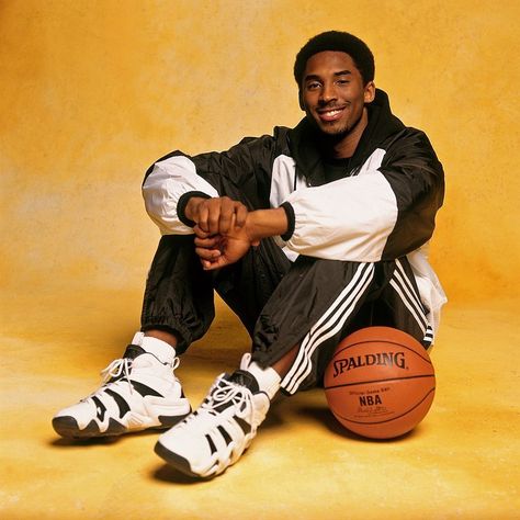 Iconic Basketball Moments 🏀 on Instagram: “Kobe Bryant (Los Angeles Lakers) poses for a portrait, during the 1998 NBA All-Star Weekend. (February 6, 1998) 📸: @natlyphoto” Kobe Bryant, Los Angeles Lakers, All Star, Nba, Basketball, Angeles, Yellow, Wall, On Instagram