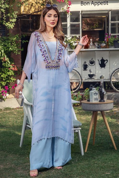 Chiffon Suits Indian Party Wear, Kurta Design For Festival, Tie And Dye Suits Design, Raw Silk Outfits, 3 Piece Dress For Women Indian, Sky Blue Kurti Design, Chiffon Kurti Designs, Long Suit Design, Suit Stitching Design