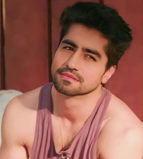 Abhimanyu Birla, Harshad Chopra, Harshad Chopda, Pranali Rathod, Actors Male, Background Images For Quotes, Cute Couple Images, Couple Images, Anime Scenery Wallpaper