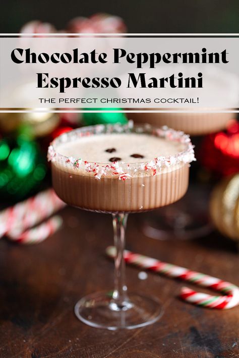 This Chocolate Peppermint Espresso Martini tastes like a boozy peppermint mocha and it's the perfect Christmas cocktail for Christmas eve or any holiday party and get-together. It's easy to make, cream, boozy, and so good! Made with Bailey's and homemade peppermint syrup, and chocolate syrup. via @healthfulideas Peppermint Espresso Martini, Peppermint Martini Recipe, Peppermint Cocktail, Festive Holiday Drinks, Peppermint Martini, Cocktail Cups, Christmas Martini, Peppermint Syrup, Espresso Martini Recipe