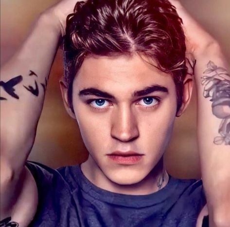 Hero Fiennes Tiffin Aesthetic, Tree Tattoo Meaning, Cute Tattoos With Meaning, Hero Tattoo, Tessa Young, Tattoo For Boyfriend, Tatted Men, H Tattoo, Hot Hero