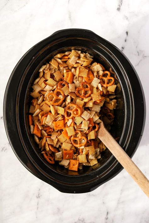 This Crock Pot Chex Mix recipe is a great way to prepare big batches of the delicious snack mix we all known and love. Crispy, savory, and perfect for gifting, you're not going to want to use any other method ever again! Crockpot Chex Mix Recipes Savory, Chex Mix Recipes Crock Pot, Chex Mix Crock Pot, Savory Chex Mix Recipes, Fall Chex Mix Recipes, Gluten Free Chex, Fall Slow Cooker Recipes, Homemade Chex Mix, Chex Mix Recipe