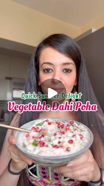 Erikaa Kathuria | Healthy Recipes on Instagram: "🌼Save and Share🌼
Summer gut friendly breakfast/lunch option. It’s very refreshing and light on stomach.

Add vegetables of your choice to make it more nutritious.

[poha, dahi poha, summer recipes, curd poha, yogurt, oats, curd rice, curd oats, poha recipes, gut health, easy breakfast, breakfast recipes, chivda, dahi chivda, lunch recipes, rice recipes, healthy recipes]

Have you ever tried this?" Poha Breakfast Recipe, Gut Friendly Breakfast, Rice Recipes Healthy, Breakfast Recipes Indian Veg, Recipes Gut Health, Yogurt Oats, Curd Rice, Recipes Veg, Poha Recipe