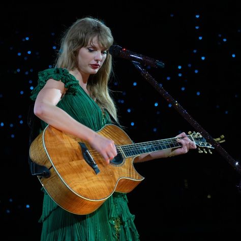 Eras Tour Suprise Song, Eras Tour Nashville, Taylor Swift The Eras Tour, Swift 3, May 2023, Nashville Tennessee, Eras Tour, Nashville, Tennessee