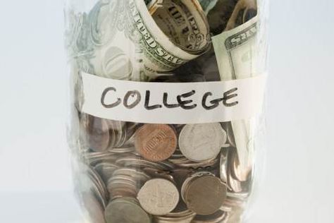 You Might Be A Broke College Kid If... All Tenses, College Success, College Advice, College Planning, College Tuition, Saving For College, College Kids, Tuition Fees, Medical Insurance