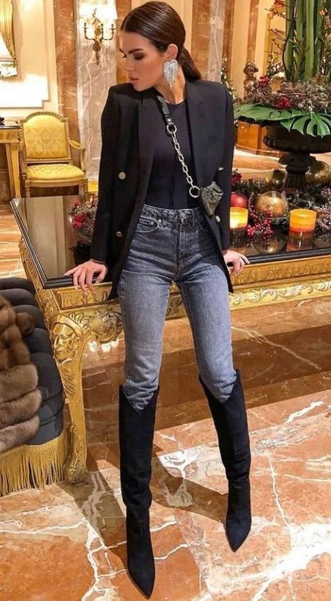 Outfits Con Botas Cowboy, Cowboy Fashion, Botas Cowboy, Outfit Botas, Botas Western, Winter Boots Outfits, Looks Country, Populaire Outfits, Looks Street Style