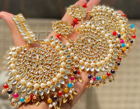 1250 rs+ship.....aedcjm.... high Quality brass Goldfinish traditional Punjabi kundan pipal patti pearl xxl tika set With chandbaali earrings Mang Tika Designs, Punjabi Jwellery Traditional, Punjabi Jewellery, Haldi Photoshoot, Mang Tika, Tikka Jewelry, Pakistani Bridal Jewelry, Indian Wedding Jewelry Sets, Indian Bridal Jewelry Sets