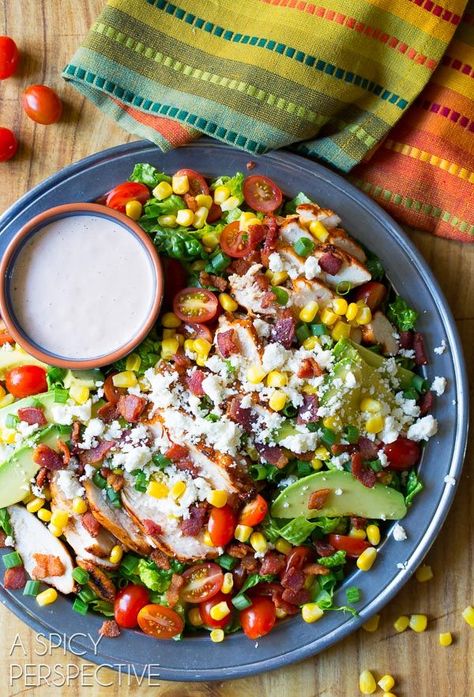 Mexican Chicken Salad Recipe, Mexican Chicken Salad, Mexican Grilled Chicken, Mexican Chicken Salads, Colorful Salad, Grilling Recipes Sides, Mexican Salads, Salad With Chicken, A Spicy Perspective