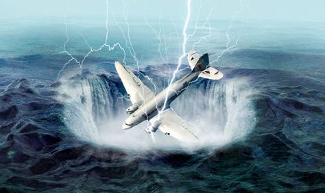 Not only did the plane in #1 DISAPPEAR completely without a trace...but so did its rescue team Malaysian Airlines, Mysterious Events, Malaysia Airlines, Bermuda Triangle, Airline Flights, Sea Monsters, Magnetism, Uncharted, Us Navy