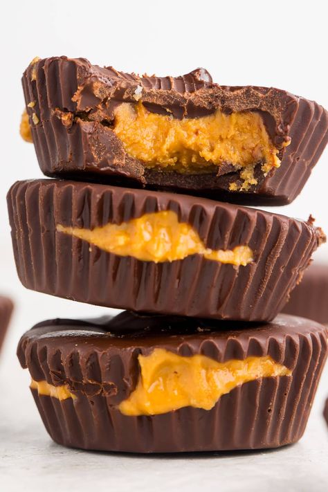 Keto Peanut Butter Cups - 40 Aprons Keto Peanut Butter Cups, Keto Cups, Peanut Butter Keto, 40 Aprons, Dark Chocolate Peanut Butter, Keto Peanut Butter, Chocolate Peanut Butter Cups, Peanut Butter Cups, Chocolate Peanut Butter