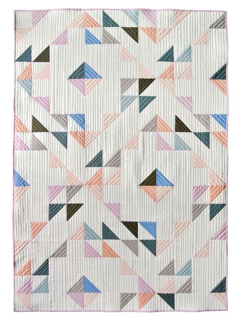 Free Baby Quilt Patterns, Suzy Quilts, Triangle Quilt Pattern, Modern Quilting Designs, Quilt Pattern Download, Quilt Modernen, Charley Harper, Baby Quilt Pattern, Half Square Triangle Quilts