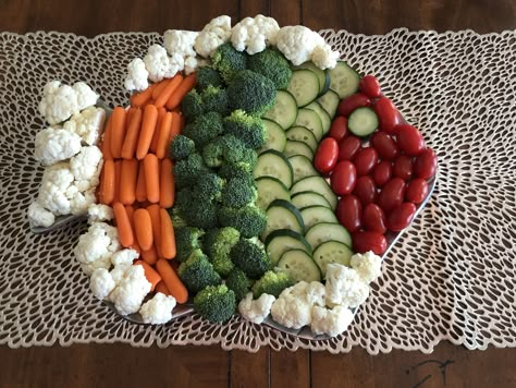 Fish Veggie Tray Charcuterie Board Fish Theme, Veggie Tray Fishing Theme, Fish Theme Veggie Tray, Fish Vegetable Tray, Fish Fruit Tray, Mermaid Veggie Tray Ideas, Fish Shaped Veggie Tray, Fish Veggie Tray, Gender Reveal Veggie Tray