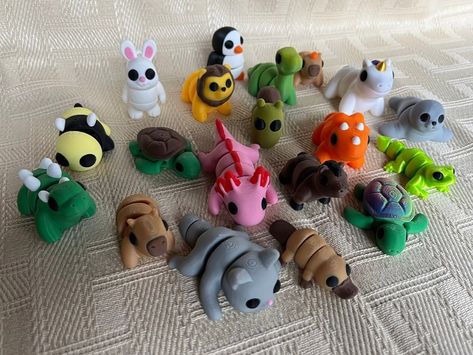 Our last vendor event! Check out our Etsy for deals on small 3d printed animals!! Pack of 5 - $15 Pack of 10 - $25 Pack of 20 - $48 Variety pack of 10 - $23 Variety pack of 20 - $45 Link in bio or change the search to search by shop and type in jandjresincreations Also check out our new puzzle box holders for $13 3d Printing Toys, Cardboard Animals, Kid Christmas, Things I Need To Buy, Mini Stuff, Goofy Drawing, Rock Painting Ideas Easy, Vendor Events, Cool Knives