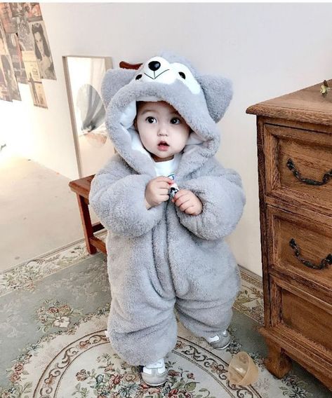 Future Photography, Teddy Bear Hoodie, Gucci Baby, Animal Slippers, Bear Hoodie, Toddler Romper, Asian Babies, Foto Baby