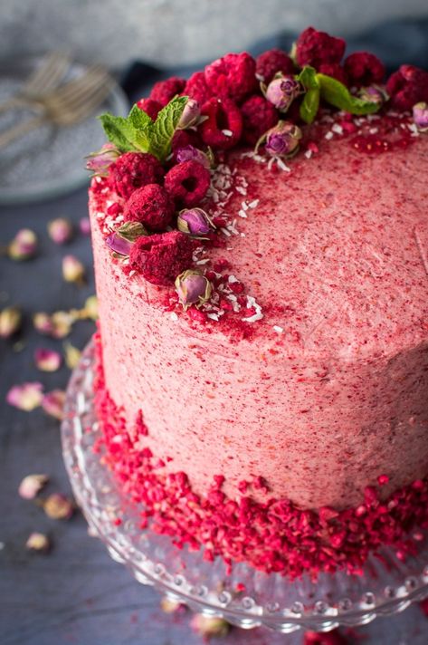 Raspberry, Coconut And Lemon Layer Cake - Domestic Gothess Lemon Layer Cake, Raspberry Buttercream, Raspberry Coconut, Freeze Dried Raspberries, Pink Raspberry, Dried Raspberries, Coconut Cake, Freeze Dried, Layer Cake