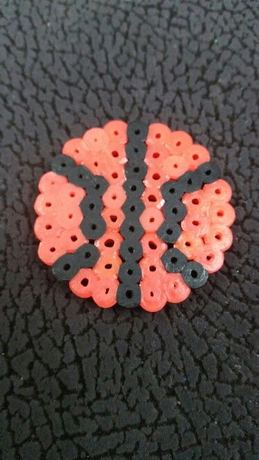 Basketball beads Basketball Perler Beads, Beaded Art, Diy Perler Bead Crafts, Bead Making, Beads Designs, Animal Crafts For Kids, Diy Perler Beads, Melting Beads, Iron Beads