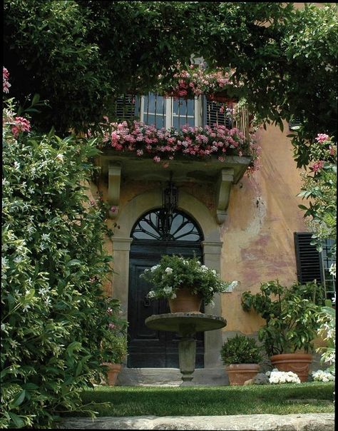 My inner landscape : Photo Toscana Italia, Under The Tuscan Sun, Tuscan Villa, Italian Villa, Casa Exterior, Tuscan Style, The Balcony, Tuscany Italy, Curb Appeal