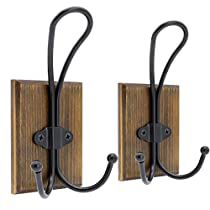 Check this out! Farmhouse Towel Hooks, Wood Coat Hooks, Rustic Wall Hooks, Rustic Coat Rack, Rustic Entryway, Wall Mounted Hooks, Weathered White, Decorative Wood, Wall Racks