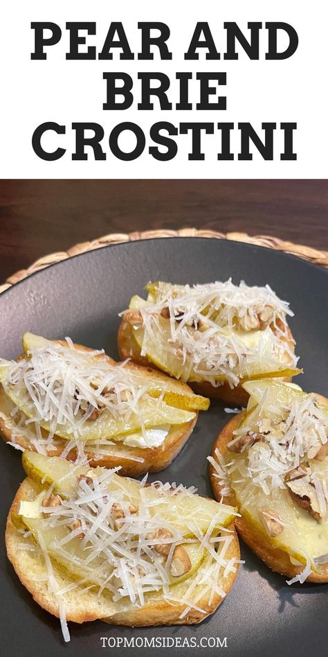 Pear and Brie Crostini - The Best Italian Appetizers - Top Moms Ideas Pear And Brie Appetizer, Best Italian Appetizers, Italian Crostini, Pear Appetizer, Brie Appetizer Recipes, Brie Crostini, Brie Recipes Appetizers, Italian Appetizers Easy, Ripe Pears