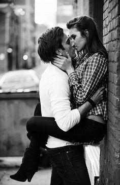 ♡.. ღ ..♡ to put me up and against the wall Love And Lust, Foto Art, Photo Couple, Jolie Photo, Couples In Love, Couple Shoot, Hopeless Romantic, Love Couple, Tim Burton