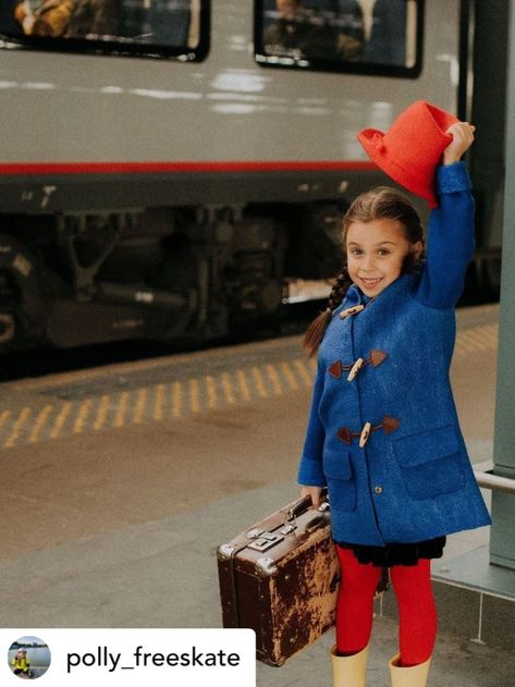 DIY Paddington Bear Children's Costume Paddington Hat, Paddington Bear Diy Costume, Yellow Wellies, Book Character Day, Universe Love, Paddington Bear, Diy Jacket, Book Week, Diy Hat