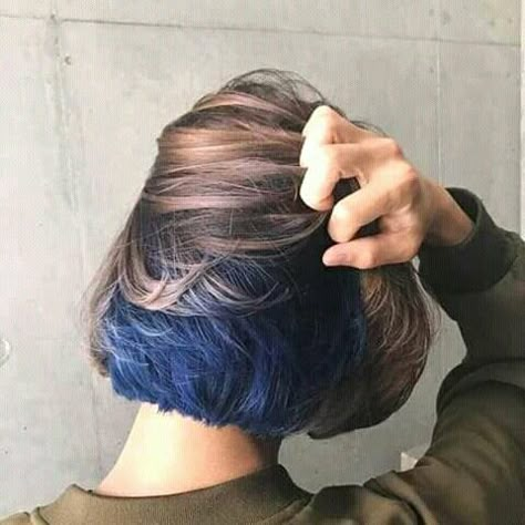 Under Hair Color, Blue Hair Highlights, Hidden Hair Color, Peekaboo Hair Colors, Short Dyed Hair, Hair Color Underneath, Peekaboo Hair, Hair Color Streaks, Hair Color Crazy