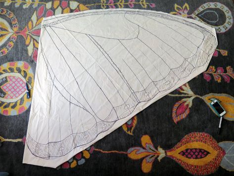 Diy Butterfly Wings, Butterfly Wings Diy, Diy Butterfly Costume, Butterfly Wings Costume, Diy Cape, How To Make Butterfly, Fairy Things, Cosplay Wings, Diy Wings