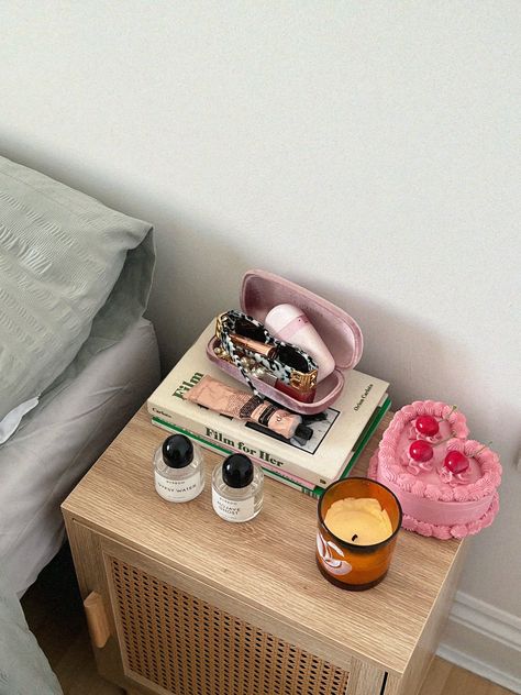 a purposeful mess #bedsidetable #girlhood #fyp | Bedside Table | TikTok Bedside Table Ideas, Table Aesthetic, College Room, Apartment Style, Dreamy Room, Vintage Room, House Room, Table Ideas, Dream House Decor