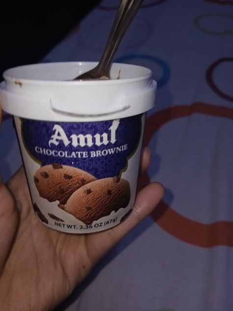 Ice Cream Snapchat, Amul Ice Cream, Wagamama Recipe, Walls Ice Cream, Ice Cream Images, Almond Ice Cream, Brownie Ice Cream, Best Snapchat, Cream Aesthetic