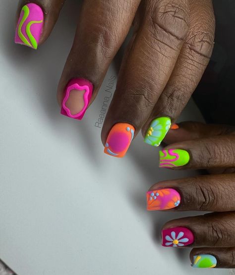 Raeanna Walterson | #nails#nailart#naildesigns#nailinspo#nailideas#nailinspiration… | Instagram Miami Vice Nails, Tropical Nails Design, Tropical Nail Designs, Cruise Nails, Tropical Nails, Gel Mani, Drip Nails, Vacation Nails, Miami Vice