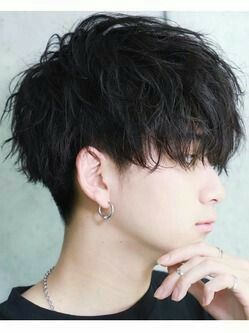 Androgynous Haircut, Kore Ulzzang, Androgynous Hair, Tomboy Hairstyles, Short Hair Tomboy, Mens Hairstyle, Asian Haircut, Korean Short Hair, Wavy Hair Men