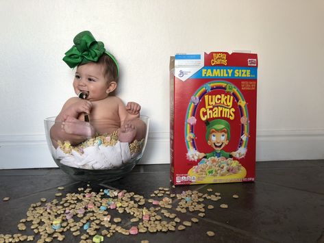 St. Patrick’s Day baby photo with Lucky Charms. 🍀❤️ Little Irish baby. Lucky Charm Photoshoot, At Patrick’s Day Baby Photo, St Patricks Day Photo Shoot Baby, Lucky Charms Photoshoot, Baby St Patricks Day Pictures, St Patricks Day Baby Photoshoot, Baby Holiday Pictures, Holiday Baby Pictures, St Patrick's Day Photos