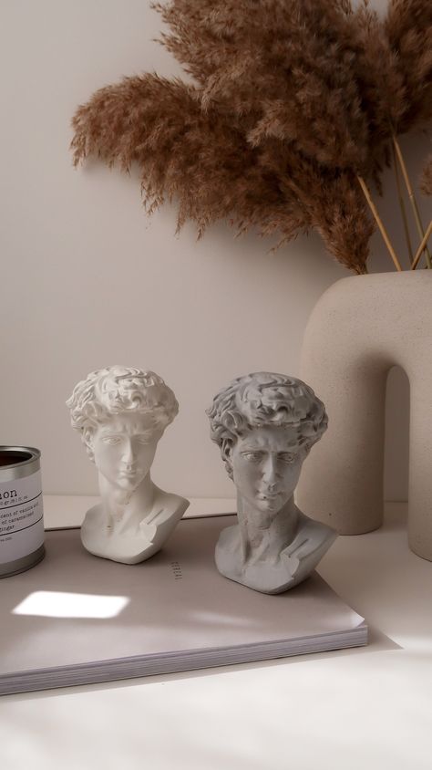 David Statue Aesthetic, Atlanta Nails, David Aesthetic, Michelangelo David, Statue Aesthetic, David Michelangelo, Statue Head, David Bust, Michelangelo's David