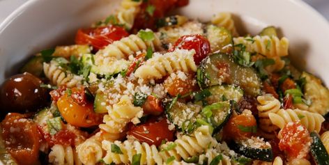 Zucchini and Cherry Tomato Pasta Pasta With Zucchini And Tomatoes, Butter Shrimp Pasta, Garlic Butter Shrimp Pasta, Cherry Tomato Recipes, Zucchini Tomato, Zucchini Bread Recipe, Cherry Tomato Pasta, Garlic Butter Shrimp, Butter Shrimp