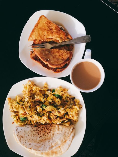 Somali Breakfast, Egg French Toast, Scrambled Egg, Pita Bread, Scrambled Eggs, My Thoughts, Recipe Of The Day, Health And Wellbeing, Pita