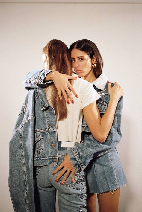 Chakra Photoshoot, Italian Editorial, Jeans Photoshoot, Giorgia Tordini, Denim Photoshoot, Gilda Ambrosio, Editorial Styling, Poses Couple, Vogue France