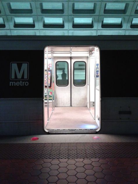 Train Reference Photo, Train Door, Episode Backgrounds, The Pentagon, Subway Train, Level Design, Yellow Line, Motion Graphics Design, Japan Photo