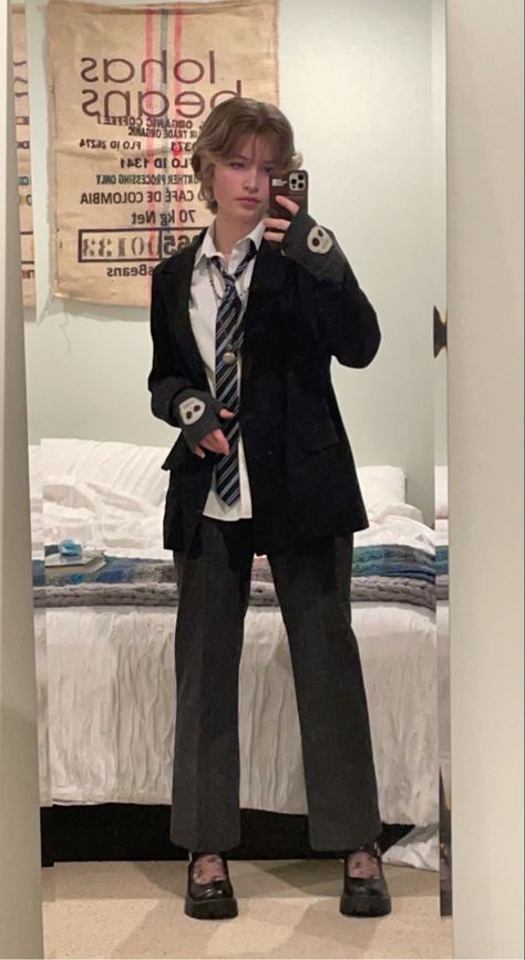 Punk Homecoming Outfit, Emo School Dance Outfits, Alt Preppy Outfits Men, Messy Formal Outfit Men, Semi Formal Grunge, Punk Prom Outfit Men, Grunge Hoco Outfits, Grunge Prom Outfit Men, Mens Alt Fashion Formal