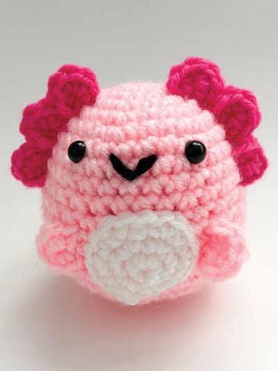 Amigurumi Animals Cute, Crochet Patterns Free Axolotl, Mini Crochet Axolotl, Axolotl Crochet Pattern Free Amigurumi, Crochet Projects Acrylic Yarn, Mini Crochet Patterns Free, Small Crochet Animals Free Patterns, Axolotl Crochet Pattern Free, Mini Crochet Patterns