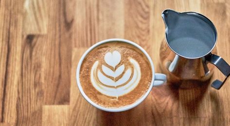 Latte Art für Zuhause: Anleitungen und Kniffe vom Profi-Barista – Happy Coffee Latte Art, Drinks