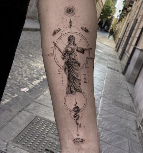 Microrealism Tattoo Back, Judgement Tattoo, Lady Justice Tattoo Design, Greek Geometric Tattoo, Themis Tattoo, Lady Justice Tattoo, Microrealism Tattoo, Tattoos Cool, Justice Tattoo