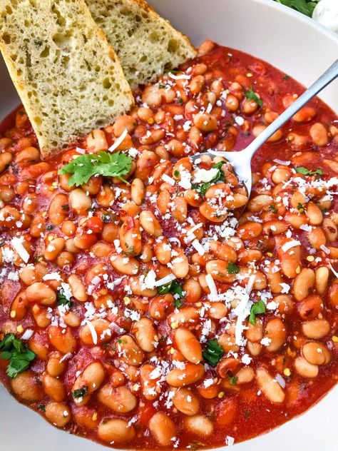 Spicy Beans Recipe, Italian Pasta Recipe, Italian Beans, Classic Italian Pasta, Healthy Italian Recipes, Bean Pasta, Protein Packed Meals, Healthy Vegetable Recipes, Italian Pasta Recipes