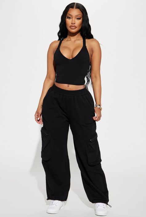 Fashion Nova Outfits, Effortlessly Chic Outfits, Jogger Set, Mode Inspo, Clothing Hacks, Cute Simple Outfits, Casual Fall Outfits, Swag Outfits, Pant Set