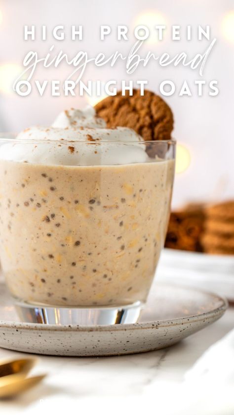 Kickstart your winter mornings with Gingerbread Protein Overnight Oats! Enjoy warming spices and a protein-packed boost for the perfect, easy breakfast solution that can be meal prepped ahead. Overnight Oats Greek Yogurt, Macros Meal Prep, Gingerbread Protein, Overnight Oats Protein, Weight Watchers Food Points, Oats Protein, Food Polls, Protein Overnight Oats, Breakfast Oats