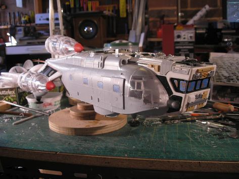 [​IMG] Helicopter Kit, Recycled Toys, Space Engineers, Warhammer Terrain, Ship Design, Star Wars Models, Modeling Techniques, Sci Fi Models, Space Fantasy