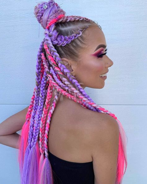 Pink And Purple Braids, Cochella Hair, Festival Hair Extensions, Festival Hair Braids, Rave Braids, Coachella Hair, Festival Braids, Themed Photoshoot, Purple Braids